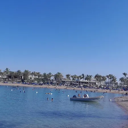 Mirage Bay Resort & Aqua Park Apartment